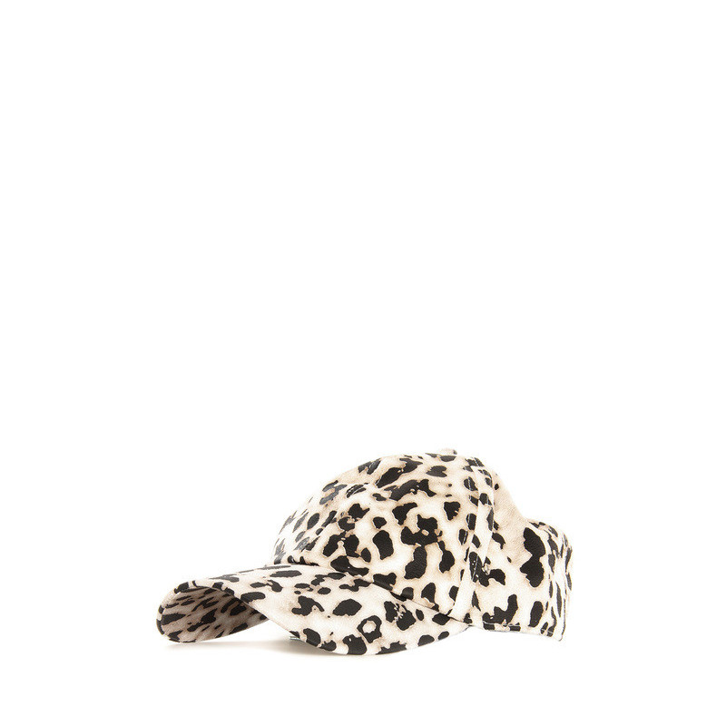 Hat Guess black-white